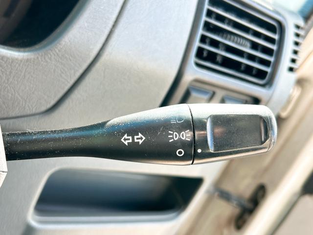 ミニキャブトラック ＴＬ　４ＷＤ　ＡＴ　エアコン（7枚目）