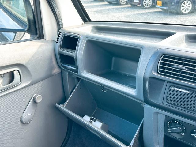 ミニキャブトラック ＴＬ　４ＷＤ　ＡＴ　エアコン（9枚目）