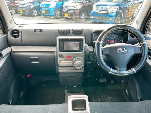 ムーヴコンテ Ｘ　リミテッド　スマートキー　アイドリングストップ　電動格納ミラー　ベンチシート　ＣＶＴ　盗難防止システム　ＡＢＳ　ＣＤ　ＵＳＢ　衝突安全ボディ　エアコン　パワーステアリング　パワーウィンドウ（2枚目）