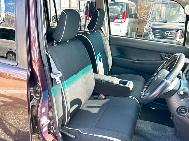 ムーヴコンテ Ｘ　リミテッド　スマートキー　アイドリングストップ　電動格納ミラー　ベンチシート　ＣＶＴ　盗難防止システム　ＡＢＳ　ＣＤ　ＵＳＢ　衝突安全ボディ　エアコン　パワーステアリング　パワーウィンドウ（10枚目）