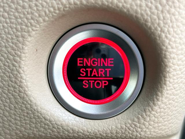 Ｎ－ＢＯＸ Ｇホンダセンシング　ＥＴＣ　両側スライドドア　クリアランスソナー　オートクルーズコントロール　レーンアシスト　衝突被害軽減システム　オートライト　ＬＥＤヘッドランプ　スマートキー　アイドリングストップ　電動格納ミラー（9枚目）