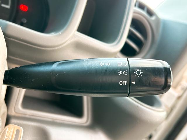 ミニキャブバン Ｍ　ハイルーフ　ＭＴ　両側スライドドア　エアコン　パワーステアリング　運転席エアバッグ　助手席エアバッグ（9枚目）