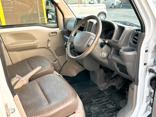 ミニキャブバン Ｍ　ハイルーフ　ＭＴ　両側スライドドア　エアコン　パワーステアリング　運転席エアバッグ　助手席エアバッグ（10枚目）