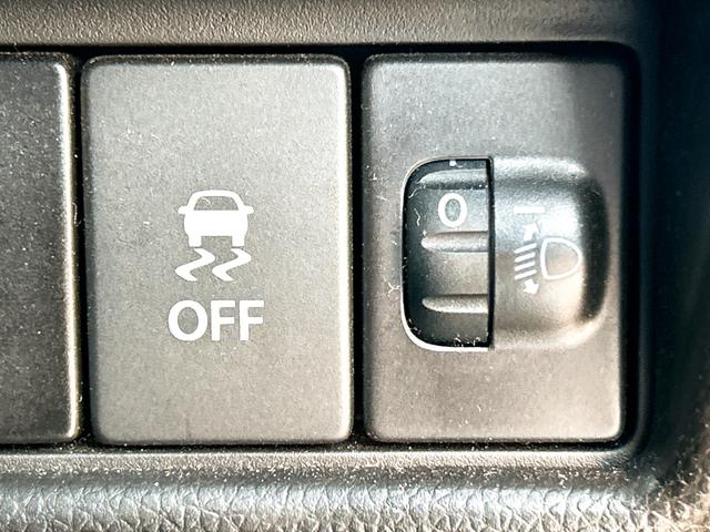 ワゴンＲ ＦＡ　ＥＴＣ　クリアランスソナー　衝突被害軽減システム　オートライト　キーレスエントリー　電動格納ミラー　ベンチシート　ＣＶＴ　盗難防止システム　ＡＢＳ　ＥＳＣ　ＣＤ　ＵＳＢ　Ｂｌｕｅｔｏｏｔｈ（9枚目）