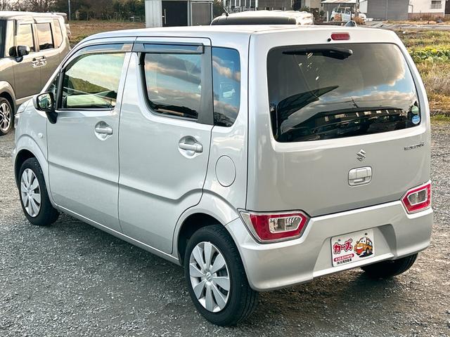 ワゴンＲ ＦＡ　ＥＴＣ　クリアランスソナー　衝突被害軽減システム　オートライト　キーレスエントリー　電動格納ミラー　ベンチシート　ＣＶＴ　盗難防止システム　ＡＢＳ　ＥＳＣ　ＣＤ　ＵＳＢ　Ｂｌｕｅｔｏｏｔｈ（18枚目）