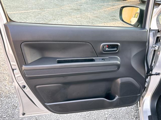 ワゴンＲ ＦＡ　ＥＴＣ　クリアランスソナー　衝突被害軽減システム　オートライト　キーレスエントリー　電動格納ミラー　ベンチシート　ＣＶＴ　盗難防止システム　ＡＢＳ　ＥＳＣ　ＣＤ　ＵＳＢ　Ｂｌｕｅｔｏｏｔｈ（47枚目）