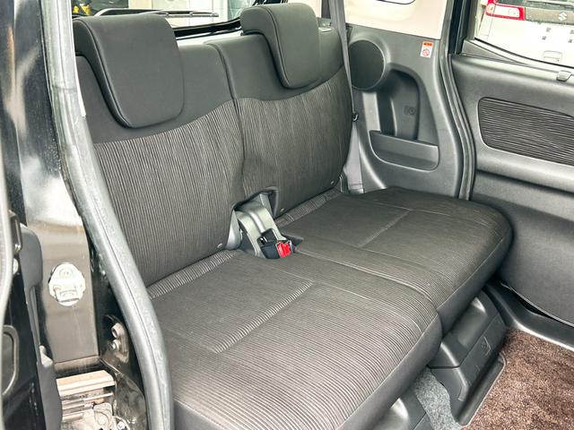 デイズルークス ハイウェイスター　ターボ　ＥＴＣ　全周囲カメラ　両側電動スライドドア　衝突被害軽減システム　オートライト　ＨＩＤ　スマートキー　電動格納ミラー　ベンチシート　ＣＶＴ　盗難防止システム　ＡＢＳ　ＥＳＣ　アルミホイール（33枚目）