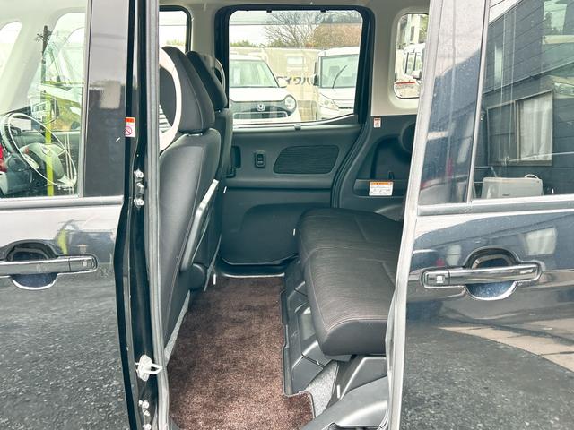 デイズルークス ハイウェイスター　ターボ　ＥＴＣ　全周囲カメラ　両側電動スライドドア　衝突被害軽減システム　オートライト　ＨＩＤ　スマートキー　電動格納ミラー　ベンチシート　ＣＶＴ　盗難防止システム　ＡＢＳ　ＥＳＣ　アルミホイール（38枚目）