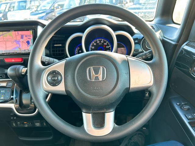 �n���h���̏�Ԃ������Ɖ^�]�ɏW���ł��܂����ˁB������̎ԁA���C�y�ɂ��₢���킹���������B