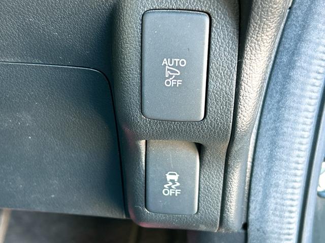 N-BOXカスタム G・ターボLパッケージ ETC バックカメラ 両側電動スライドドア ナビ TV オートクルーズコントロール オートライト HID スマートキー アイドリングストップ 電動格納ミラー ベンチシート CVT 盗難防止システム(33枚目)