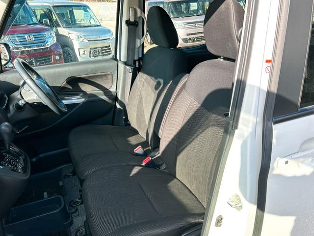 デイズルークス ハイウェイスター　ターボ　ＥＴＣ　全周囲カメラ　両側電動スライドドア　ナビ　ＴＶ　オートライト　ＨＩＤ　スマートキー　電動格納ミラー　ベンチシート　後席モニター　ＣＶＴ　盗難防止システム　ＡＢＳ　ＥＳＣ　アルミホイール（36枚目）