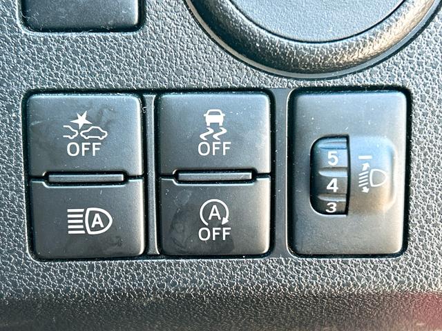 �Փ˔�Q�y���V�X�e���I�Փ˂̉\���������ꍇ�A�u���[�L�̕⏕������s���A�������ďՓ˔�Q���y������V�X�e���ł��B