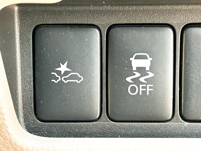 �Փ˔�Q�y���V�X�e���I�O���ԗ��ƑΌ��ԗ��A���s�҂̐ڋ߂����m���āA�x���A�I�[�g�u���[�L��X�e�A�����O�U���Ȃǂɂ���ďՓˉ�����x�����Ă���܂��B