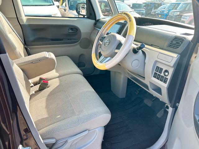 タント 　バックカメラ　両側スライド・片側電動　ナビ　衝突被害軽減システム　スマートキー　アイドリングストップ　電動格納ミラー　ベンチシート　ＣＶＴ　ＡＢＳ　ＥＳＣ　ミュージックプレイヤー接続可　エアコン（28枚目）