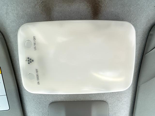 タント 　バックカメラ　両側スライド・片側電動　ナビ　衝突被害軽減システム　スマートキー　アイドリングストップ　電動格納ミラー　ベンチシート　ＣＶＴ　ＡＢＳ　ＥＳＣ　ミュージックプレイヤー接続可　エアコン（37枚目）