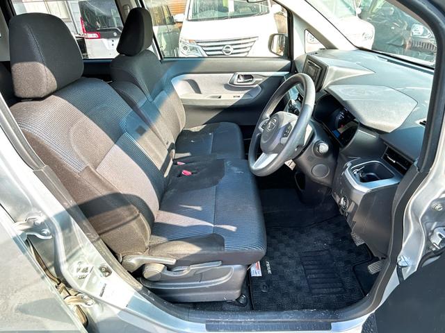 ムーヴ カスタム　Ｘ　ＳＡ　クリアランスソナー　衝突被害軽減システム　オートライト　ＬＥＤヘッドランプ　スマートキー　アイドリングストップ　電動格納ミラー　ベンチシート　ＣＶＴ　盗難防止システム　ＡＢＳ　ＥＳＣ　ＣＤ　ＵＳＢ（33枚目）