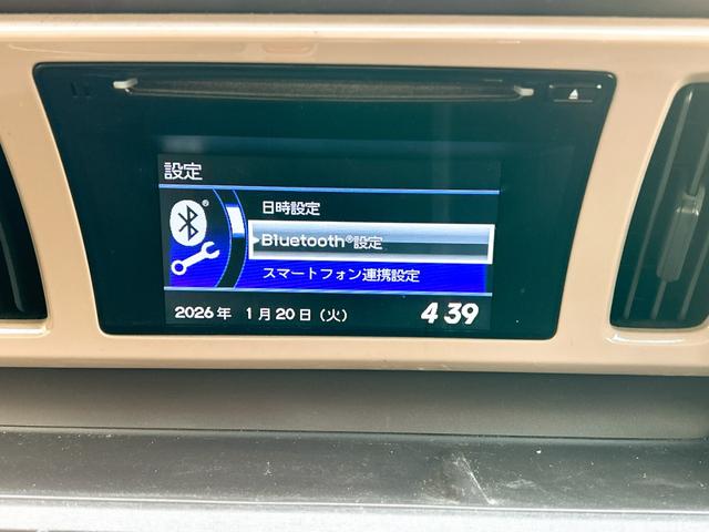 N-ONE ツアラー・Lパッケージ オートクルーズコントロール オートライト HID スマートキー アイドリングストップ ベンチシート CVT 盗難防止システム ABS ESC CD Bluetooth アルミホイール 衝突安全ボディ(3枚目)