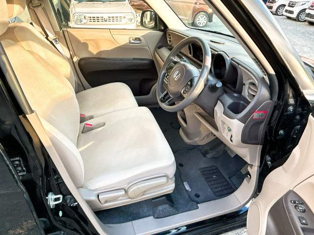 N-ONE ツアラー・Lパッケージ オートクルーズコントロール オートライト HID スマートキー アイドリングストップ ベンチシート CVT 盗難防止システム ABS ESC CD Bluetooth アルミホイール 衝突安全ボディ(33枚目)