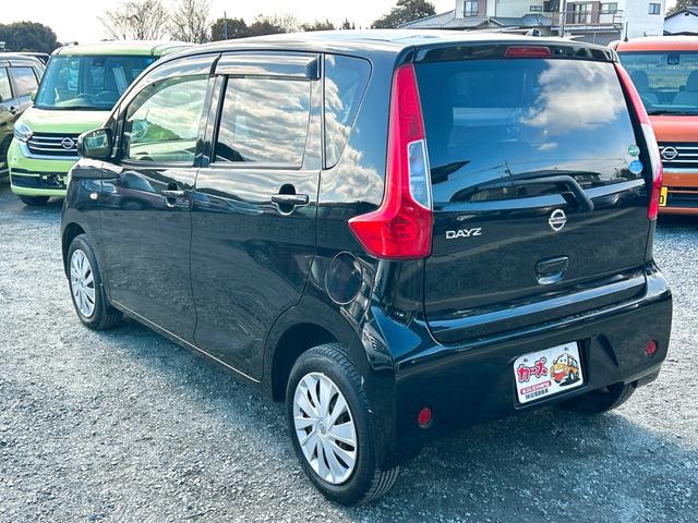 デイズ Ｊ　ＥＴＣ　衝突被害軽減システム　キーレスエントリー　電動格納ミラー　ベンチシート　ＣＶＴ　ＡＢＳ　ＥＳＣ　ＣＤ　ミュージックプレイヤー接続可　衝突安全ボディ　エアコン　パワーステアリング（20枚目）