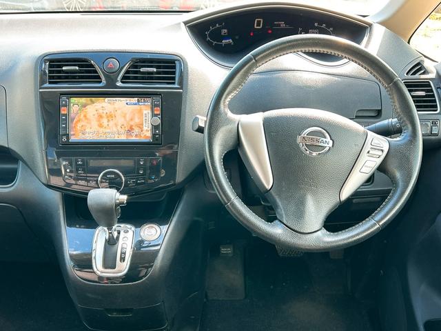 セレナ ハイウェイスター S-ハイブリッド ワンオーナー バックカメラ ナビ TV オートクルーズコントロール 両側スライド・片側電動 スマートキー アイドリングストップ 電動格納ミラー 後席モニター 3列シート ウォークスルー CVT(3枚目)