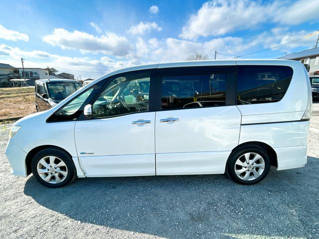 セレナ ハイウェイスター S-ハイブリッド ワンオーナー バックカメラ ナビ TV オートクルーズコントロール 両側スライド・片側電動 スマートキー アイドリングストップ 電動格納ミラー 後席モニター 3列シート ウォークスルー CVT(15枚目)