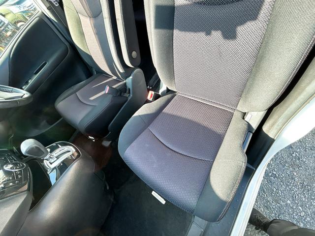 セレナ ハイウェイスター S-ハイブリッド ワンオーナー バックカメラ ナビ TV オートクルーズコントロール 両側スライド・片側電動 スマートキー アイドリングストップ 電動格納ミラー 後席モニター 3列シート ウォークスルー CVT(46枚目)