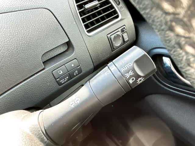 セレナ ハイウェイスターS-HVアドバンスドセーフティパック ドライブレコーダー ETC 全周囲カメラ ナビ TV クリアランスソナー オートクルーズコントロール レーンアシスト 衝突被害軽減システム 両側電動スライドドア オートライト スマートキー(11枚目)