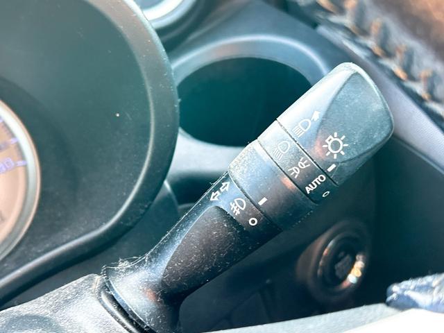 キャスト アクティバＧ　ＳＡＩＩ　ＥＴＣ　クリアランスソナー　衝突被害軽減システム　オートライト　ＬＥＤヘッドランプ　スマートキー　アイドリングストップ　電動格納ミラー　ベンチシート　ＣＶＴ　盗難防止システム　ＡＢＳ　ＥＳＣ　ＣＤ（9枚目）