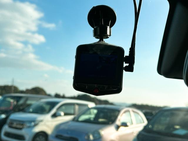 キャスト アクティバＧ　ＳＡＩＩ　ドライブレコーダー　ＥＴＣ　バックカメラ　ナビ　ＴＶ　クリアランスソナー　衝突被害軽減システム　オートライト　ＬＥＤヘッドランプ　スマートキー　アイドリングストップ　電動格納ミラー　ベンチシート（8枚目）