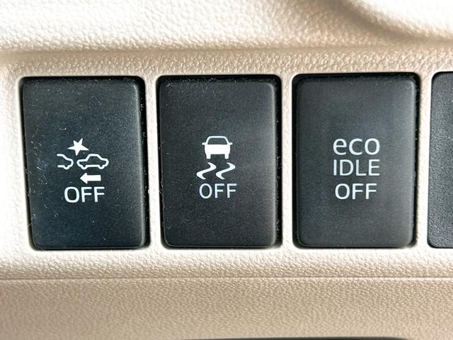 �Փ˔�Q�y���V�X�e���I�O���ԗ��ƑΌ��ԗ��A���s�҂̐ڋ߂����m���āA�x���A�I�[�g�u���[�L��X�e�A�����O�U���Ȃǂɂ���ďՓˉ�����x�����Ă���܂��B