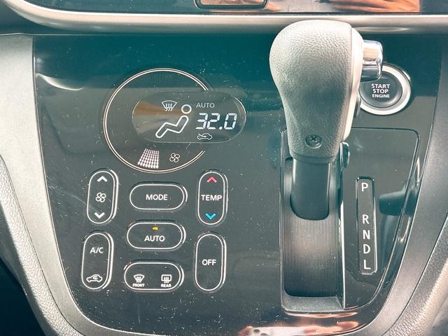 ���i�����ގ��ɕK�����삷�郌�o�[�ł��B����̂��₷�����̂ɂȂ��Ă��܂��B���Ј�x�̊����Ă��������B