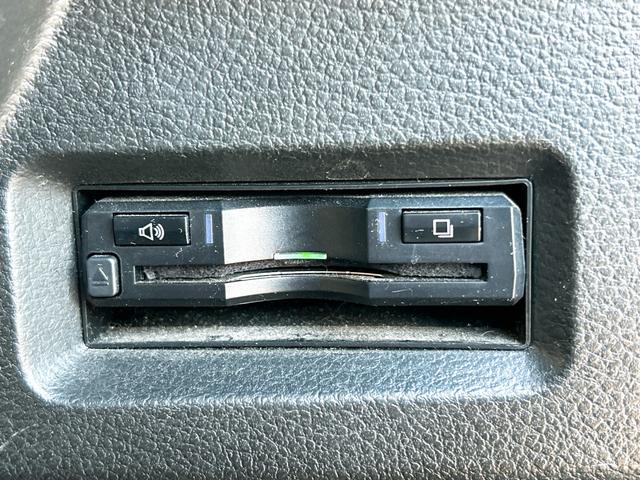 フレアワゴン ＸＳ　ワンオーナー　ＥＴＣ　両側電動スライドドア　ナビ　ＴＶ　レーンアシスト　衝突被害軽減システム　スマートキー　アイドリングストップ　電動格納ミラー　シートヒーター　ベンチシート　ＣＶＴ　盗難防止システム（9枚目）