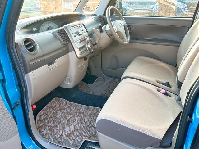 タント Ｘ　ＥＴＣ　スライドドア　スマートキー　電動格納ミラー　ベンチシート　ＡＴ　盗難防止システム　ＡＢＳ　ＣＤ　衝突安全ボディ　エアコン　パワーステアリング（9枚目）