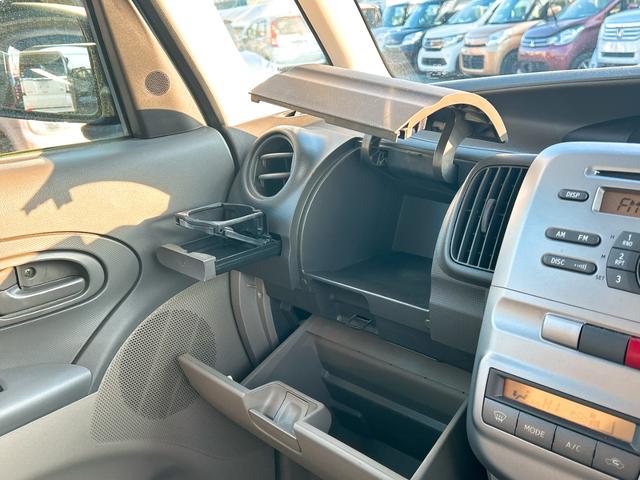 タント Ｘ　ＥＴＣ　スライドドア　スマートキー　電動格納ミラー　ベンチシート　ＡＴ　盗難防止システム　ＡＢＳ　ＣＤ　衝突安全ボディ　エアコン　パワーステアリング（11枚目）