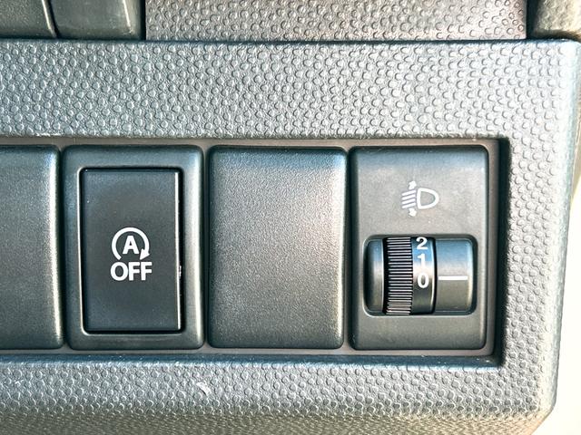 �w�A�C�h�����O�X�g�b�v�x�N���}����Ԃ���Ǝ����I�ɃG���W�����~���A���ʂȔR�������r�o�K�X��}���܂��B�f�����G���W�����Ďn��������ȂǁA�h���C�o�[�̊��o�ƃY���̂Ȃ����R�Ȑ����ڎw���Ă��܂��B