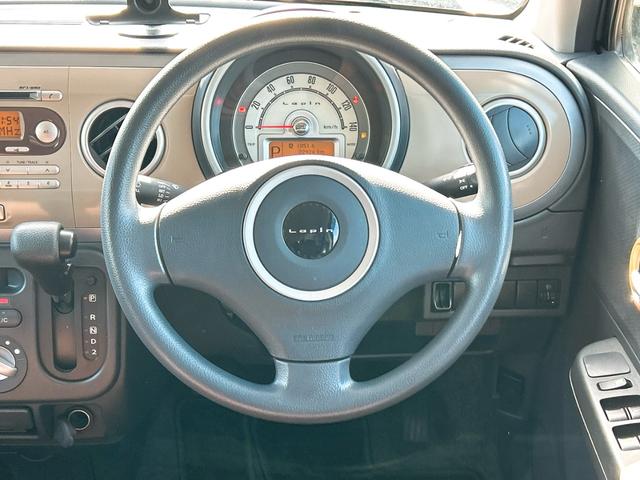 アルトラパン Ｇ　スマートキー　ＡＴ　盗難防止システム　ＡＢＳ　ＣＤ　衝突安全ボディ　エアコン　パワーステアリング　パワーウィンドウ（3枚目）