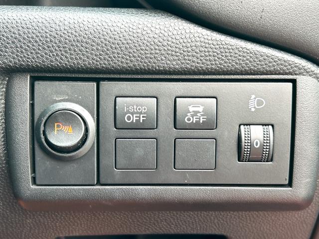 �N���A�����X�\�i�[�t���Ȃ̂ŏ�Q�����Z���T�[�Ŋ��m���A�h���C�o�[�ɏՓ˂̊댯��m�点�Ă���܂���