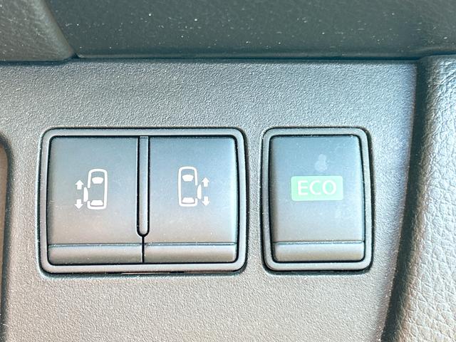 �����d���X���C�h�h�A�����I�^�]�Ȃ��{�^����ŊJ�\�ł������܂��B