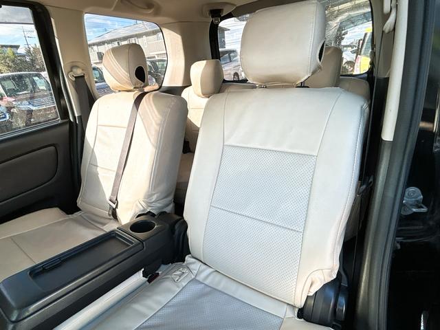 セレナ ハイウェイスター　Ｓ－ハイブリッド　ドライブレコーダー　ＥＴＣ　バックカメラ　オートクルーズコントロール　両側スライド・片側電動　スマートキー　アイドリングストップ　電動格納ミラー　３列シート　ＣＶＴ　アルミホイール（37枚目）