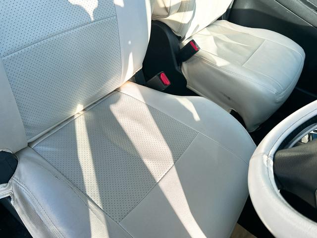 セレナ ハイウェイスター　Ｓ－ハイブリッド　ドライブレコーダー　ＥＴＣ　バックカメラ　オートクルーズコントロール　両側スライド・片側電動　スマートキー　アイドリングストップ　電動格納ミラー　３列シート　ＣＶＴ　アルミホイール（41枚目）