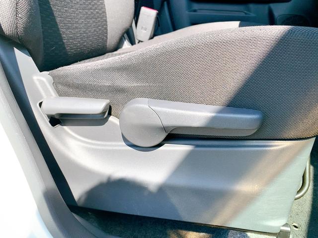 スペーシアカスタム ＴＳ　両側電動スライドドア　ナビ　ＴＶ　衝突被害軽減システム　オートライト　ＨＩＤ　スマートキー　アイドリングストップ　電動格納ミラー　ベンチシート　ＣＶＴ　盗難防止システム　ＡＢＳ　ＣＤ　ＤＶＤ再生（41枚目）