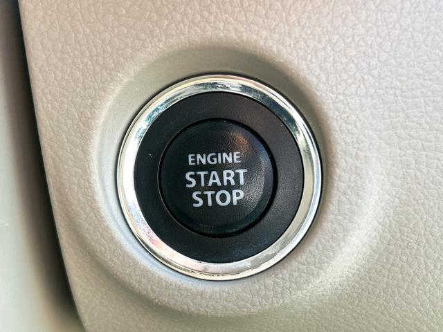 アルトラパン Ｓ　全周囲カメラ　ナビ　ＴＶ　衝突被害軽減システム　オートライト　ＨＩＤ　スマートキー　アイドリングストップ　電動格納ミラー　シートヒーター　ベンチシート　ＣＶＴ　盗難防止システム　ＡＢＳ　ＥＳＣ　ＣＤ（9枚目）