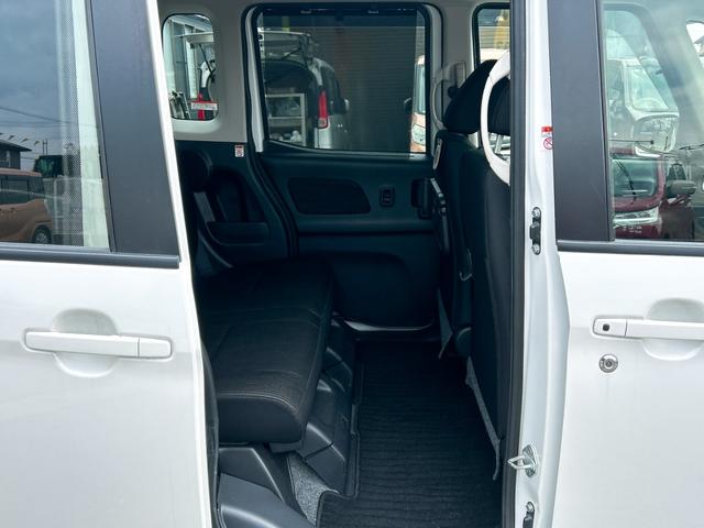 デイズルークス ハイウェイスター　Ｘ　ＥＴＣ　全周囲カメラ　両側スライド・片側電動　ナビ　ＴＶ　衝突被害軽減システム　ＨＩＤ　スマートキー　アイドリングストップ　ベンチシート　ＣＶＴ　盗難防止システム　ＡＢＳ　ＥＳＣ　ＣＤ　ＵＳＢ（42枚目）