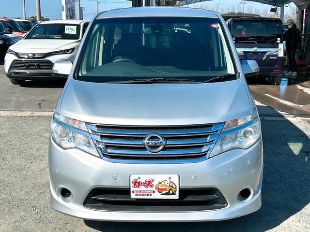 セレナ ２０Ｘ　Ｖセレクション＋セーフティ　Ｓ－ハイブリッド　ＥＴＣ　全周囲カメラ　ナビ　ＴＶ　クリアランスソナー　オートクルーズコントロール　レーンアシスト　衝突被害軽減システム　両側スライドドア　オートライト　スマートキー　アイドリングストップ（12枚目）