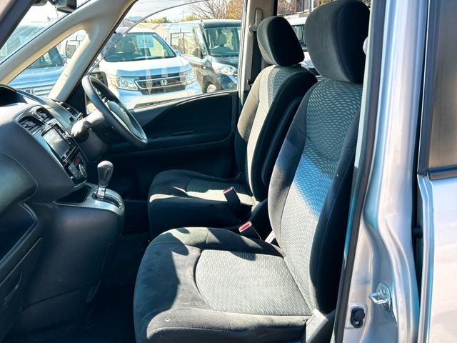 セレナ ２０Ｘ　Ｖセレクション＋セーフティ　Ｓ－ハイブリッド　ＥＴＣ　全周囲カメラ　ナビ　ＴＶ　クリアランスソナー　オートクルーズコントロール　レーンアシスト　衝突被害軽減システム　両側スライドドア　オートライト　スマートキー　アイドリングストップ（50枚目）