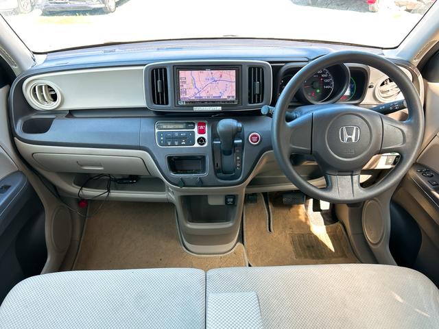 Ｎ－ＯＮＥ Ｇ　ナビ　スマートキー　アイドリングストップ　電動格納ミラー　ベンチシート　ＣＶＴ　盗難防止システム　ＡＢＳ　ＥＳＣ　Ｂｌｕｅｔｏｏｔｈ　衝突安全ボディ　エアコン　パワーステアリング　パワーウィンドウ（2枚目）