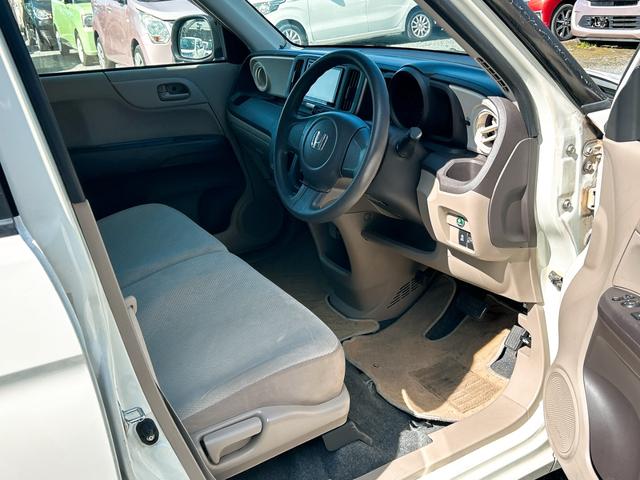 Ｎ－ＯＮＥ Ｇ　ナビ　スマートキー　アイドリングストップ　電動格納ミラー　ベンチシート　ＣＶＴ　盗難防止システム　ＡＢＳ　ＥＳＣ　Ｂｌｕｅｔｏｏｔｈ　衝突安全ボディ　エアコン　パワーステアリング　パワーウィンドウ（39枚目）