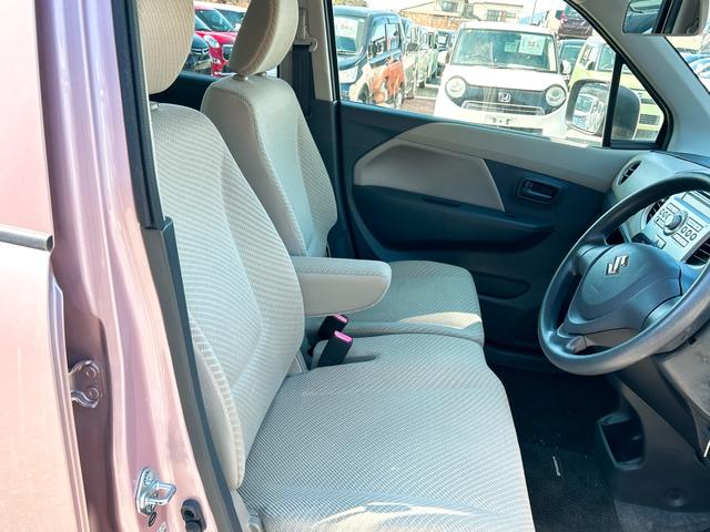 ワゴンＲ ＦＸ　キーレスエントリー　アイドリングストップ　電動格納ミラー　ベンチシート　ＣＶＴ　盗難防止システム　ＡＢＳ　ＣＤ　ミュージックプレイヤー接続可　衝突安全ボディ　エアコン　パワーステアリング（10枚目）