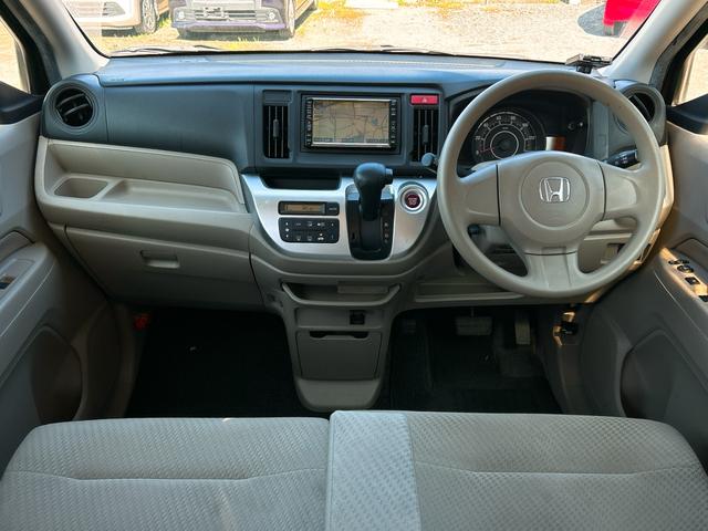Ｎ－ＷＧＮ Ｇ　ＥＴＣ　ナビ　ＴＶ　スマートキー　アイドリングストップ　電動格納ミラー　ベンチシート　ＣＶＴ　盗難防止システム　ＡＢＳ　ＥＳＣ　ＣＤ　ＤＶＤ再生　ＭＤ　衝突安全ボディ　エアコン　パワーステアリング（2枚目）