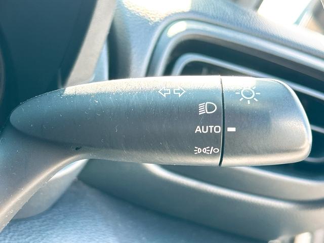 ヤリス X ETC バックカメラ ナビ TV クリアランスソナー レーンアシスト 衝突被害軽減システム オートマチックハイビーム オートライト スマートキー 電動格納ミラー CVT レンタカーアップ(31枚目)